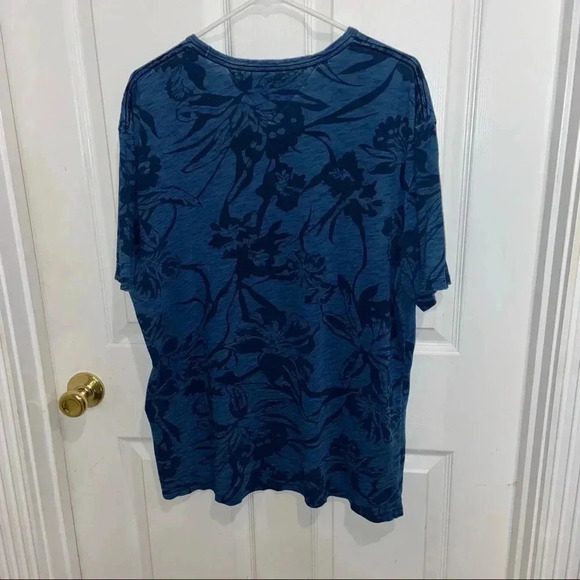 Tommy Hilfiger tee men’s size xlg - Picture 2 of 4